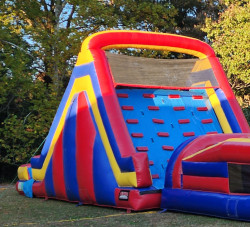 20221024 174509 1673674224 77ft slide/ Obstacle course Combo